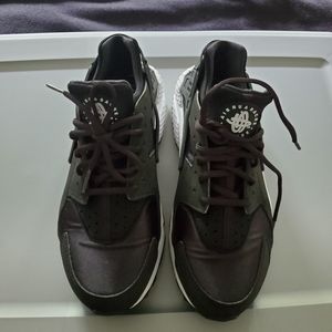 Womens Nike Air Hurache